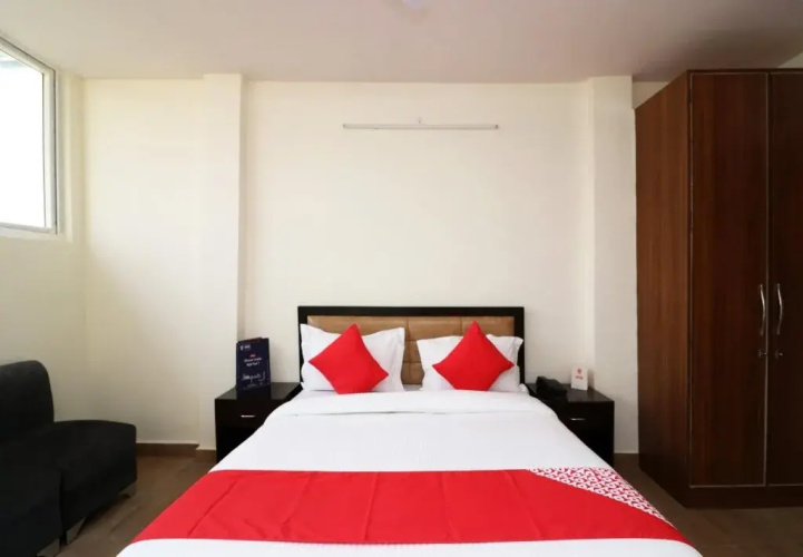 Hotel Ozone by OYO Rooms