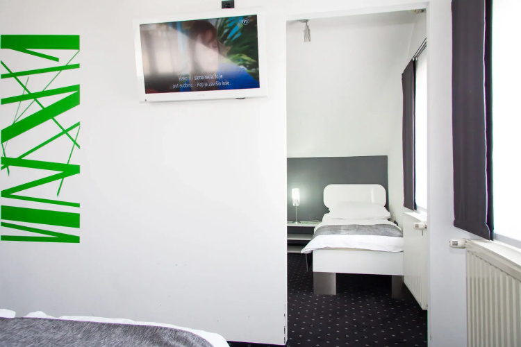 Hotel Cool Zagreb Airport