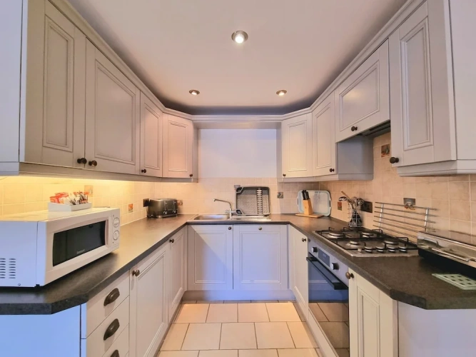 1 Bedroom Apartment with sea view