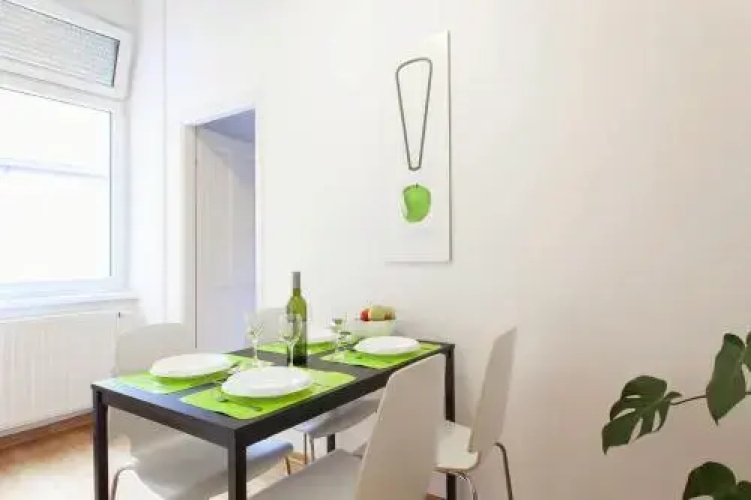 Bumblebee Luxury Apartments