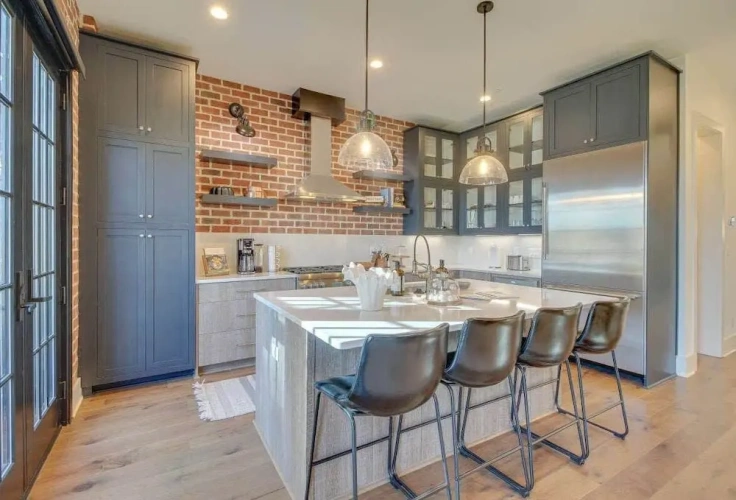 3 Bedrooms Cottage