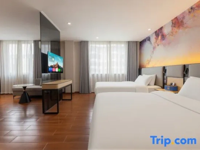 Standard Twin Family room
