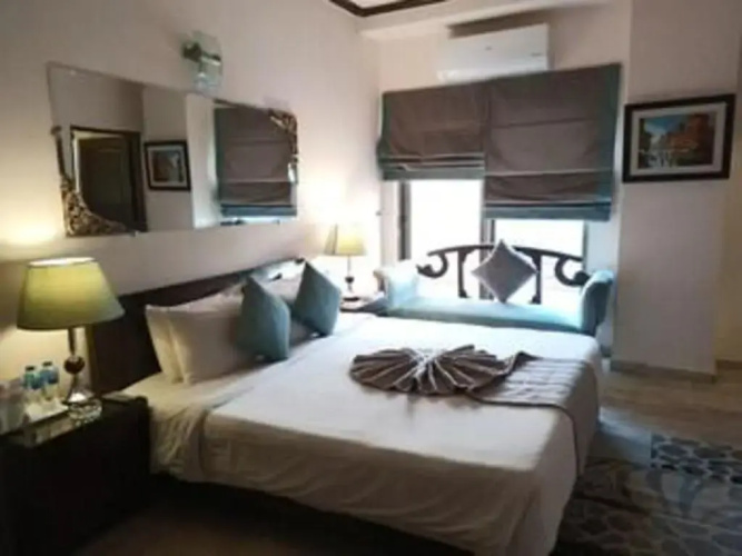 Maisonette Hotel & Resort - Lahore