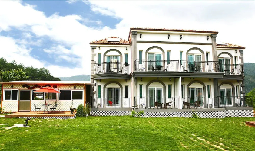 Chuncheon santoria pension