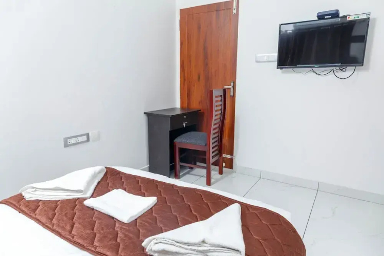 Guest West Inn