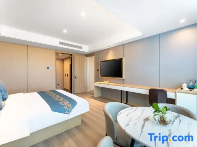 2 Bedrooms Double Suite