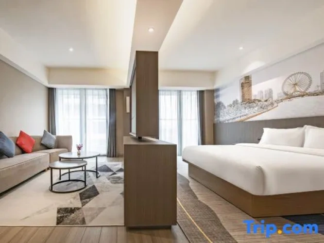 Deluxe Double Suite with balcony