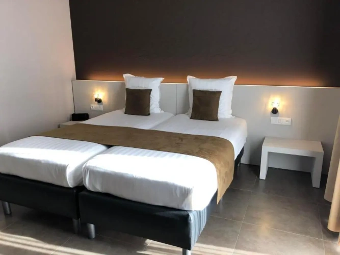 Standard Double room with view