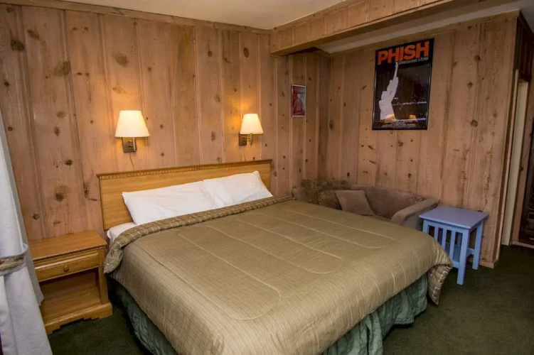 Sky View Motel