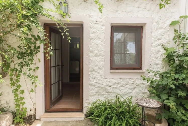 Deluxe Triple room with garden view