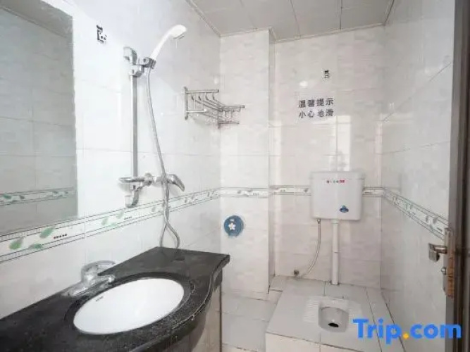 Phoenix Hotel, Wuzhou