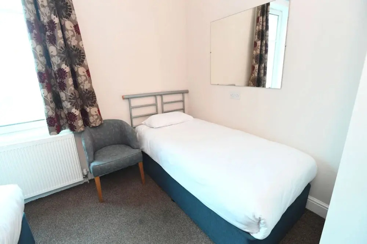 Rooms at the Royal