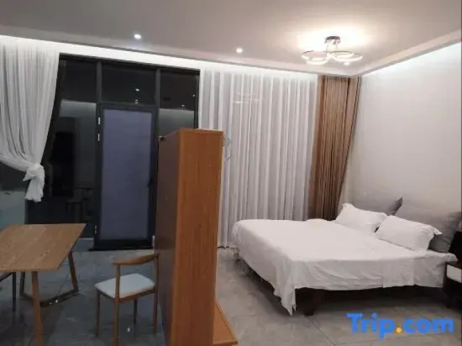 Standard Double room with view