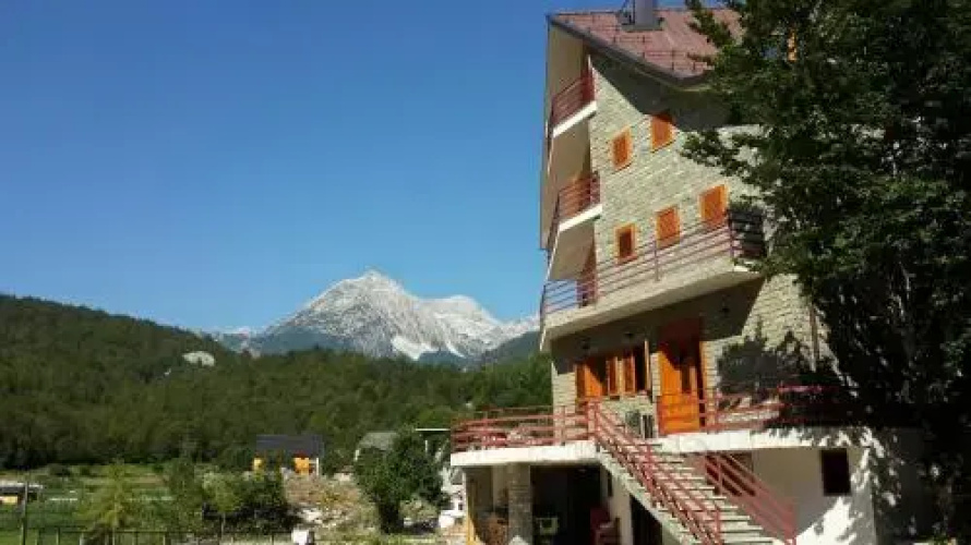 Villa Dini