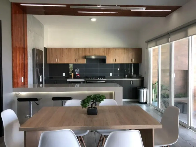 2 Bedrooms Cottage