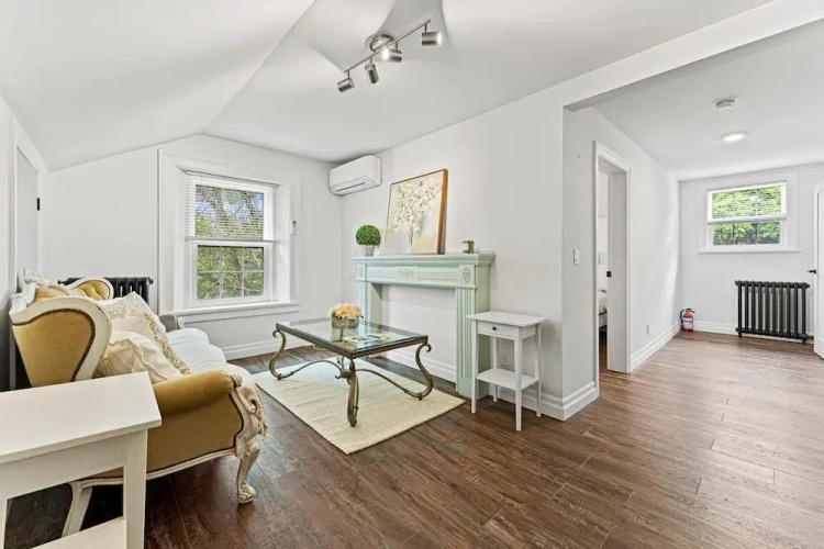 Private Apt Neardowntown Ideal for Long Stays U4