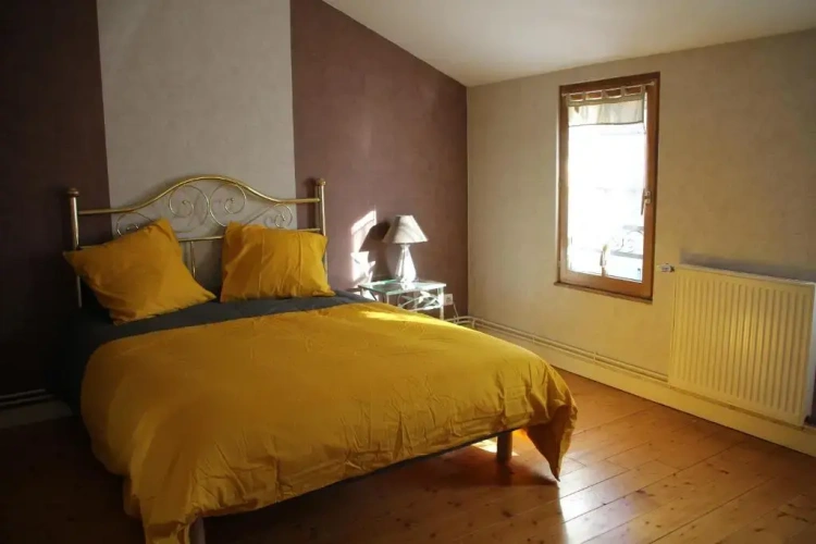 3 Bedrooms Cottage