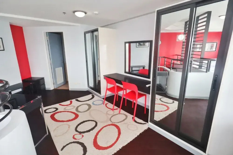 McKinley Park Residences