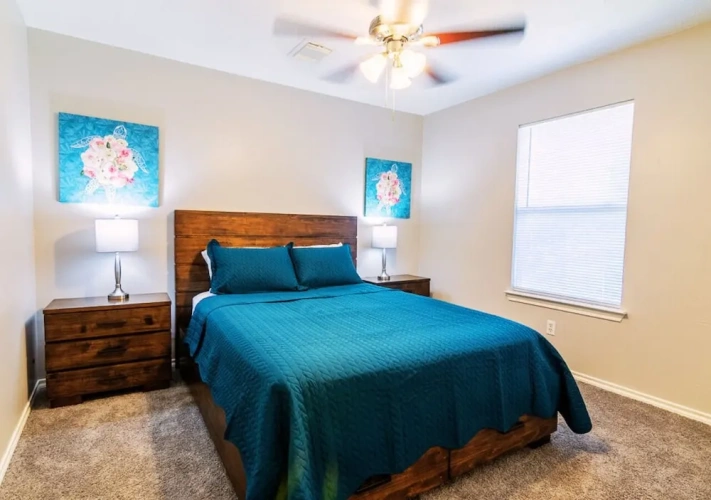 5 Bedrooms Deluxe Cottage