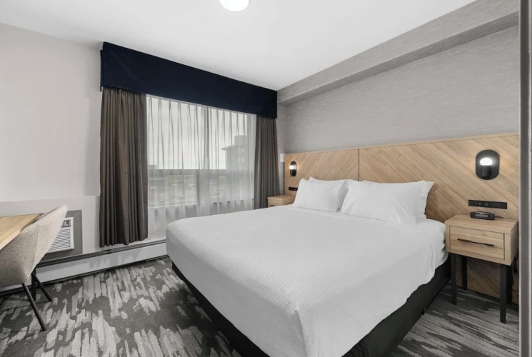 Standard Double Suite