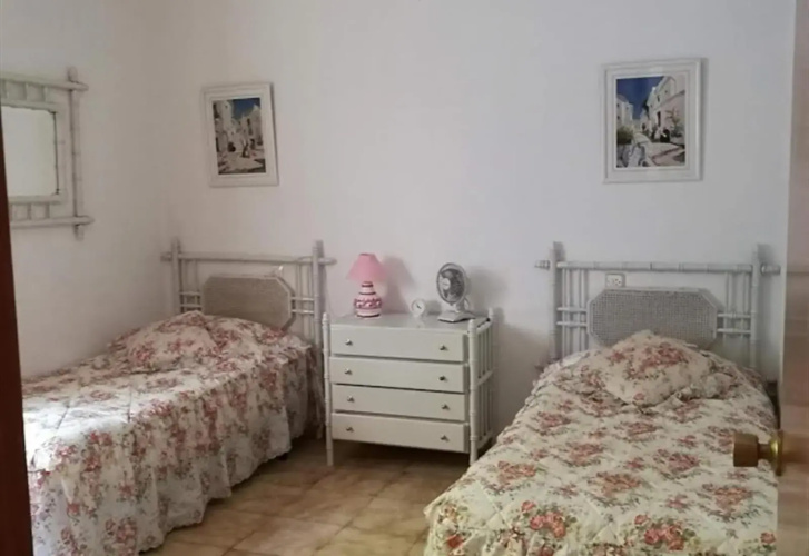 3 bedroom Spacious Apartment