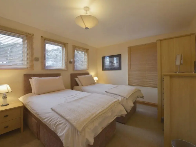 3 Hazeldene