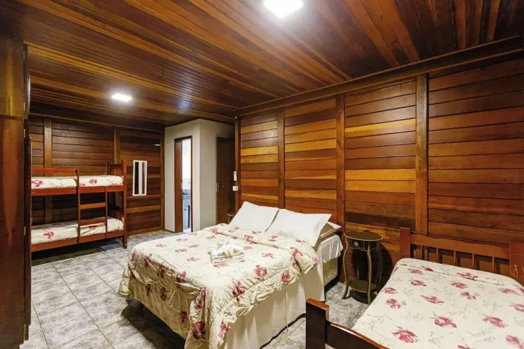 3 Bedrooms Chalet