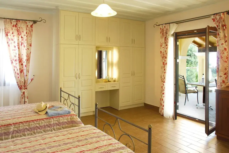 Villa Argyro