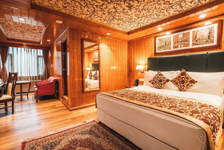 Hotel Heevan Retreat