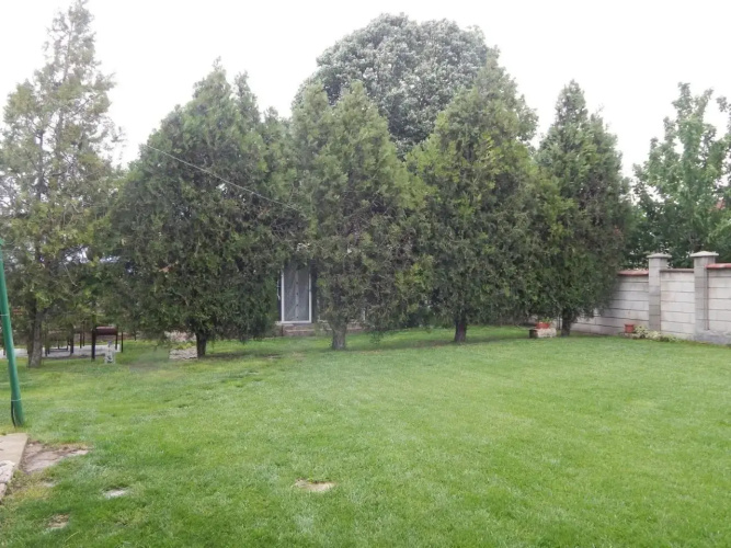 Kristi Houses
