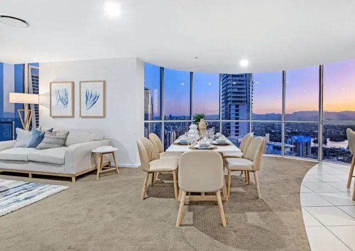 Level 45 Luxury Sub-Penthouse in Surfers