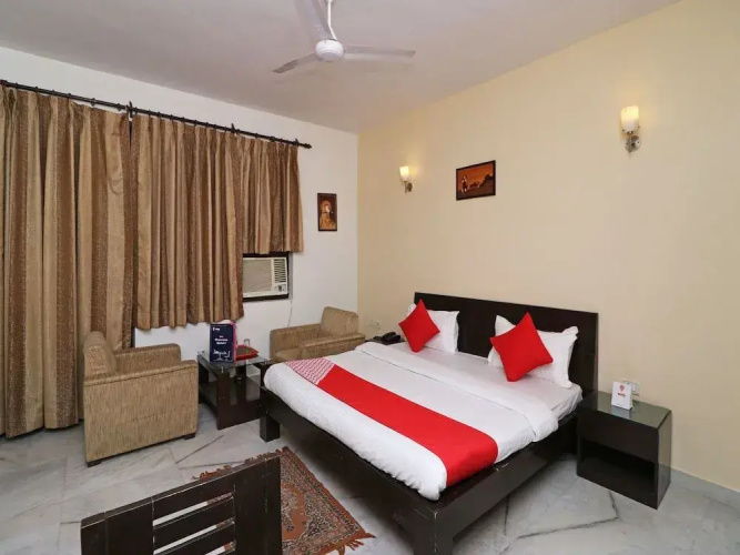 OYO 595 Hotel Aravali View