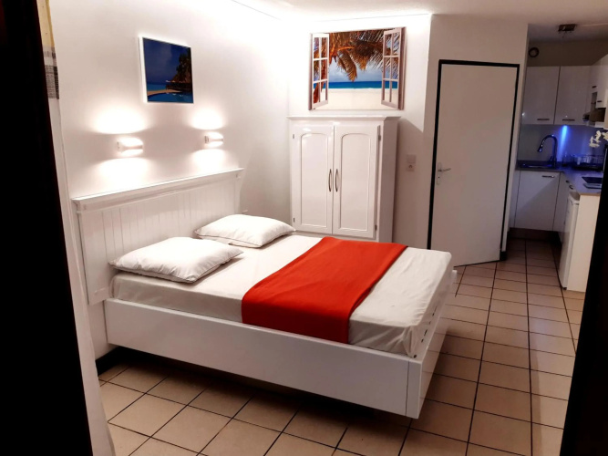 Studio Climatisé - Piscine-Plage - 1 à 2 personnes