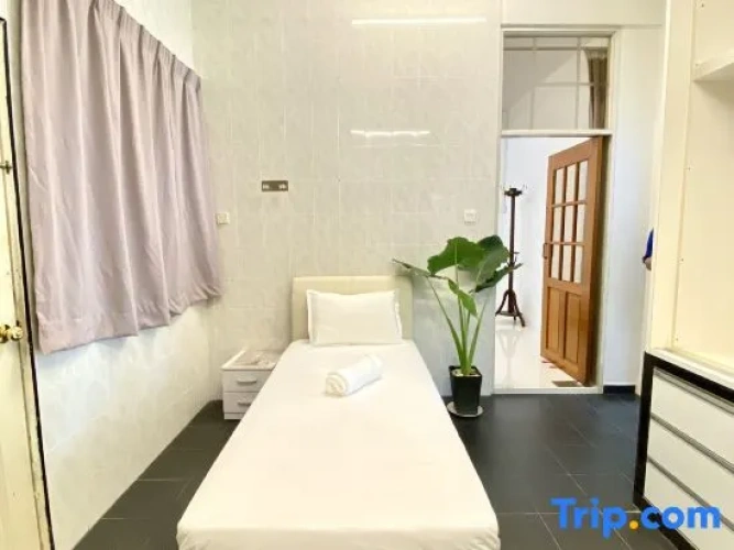 1 Bedroom Standard Triple room