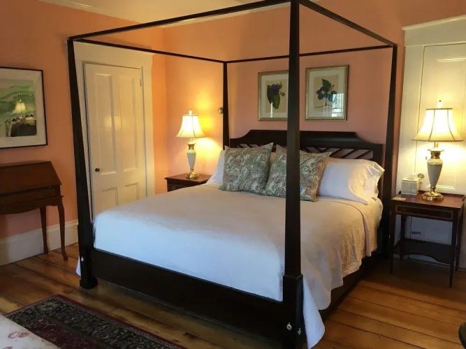 Liberty Hill Inn