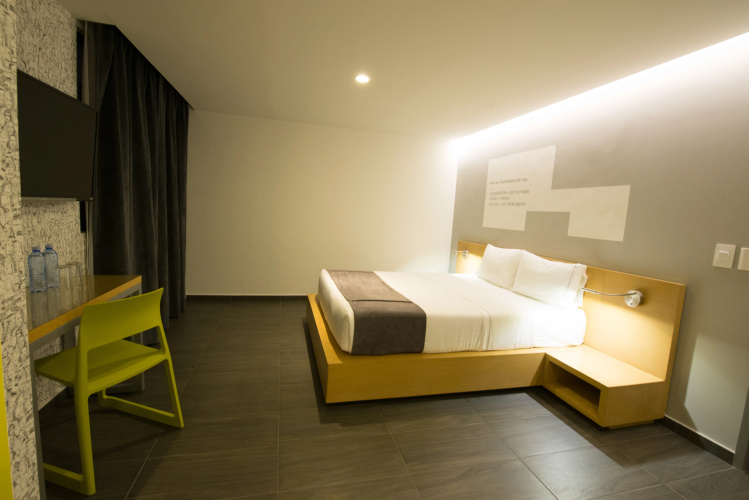 Perla Central Hotel