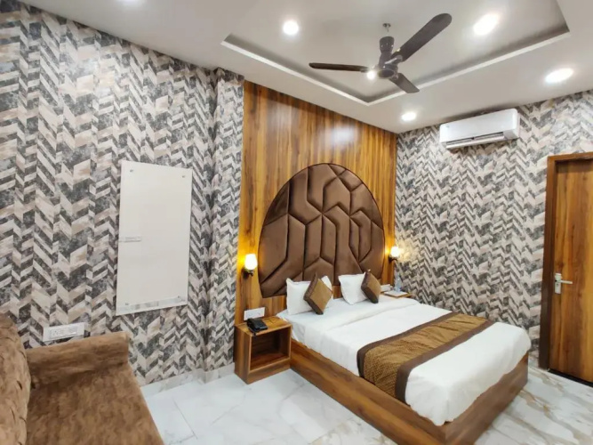 Hotel MK Grand