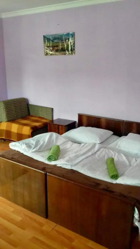 Nino Khetaguri Guest House