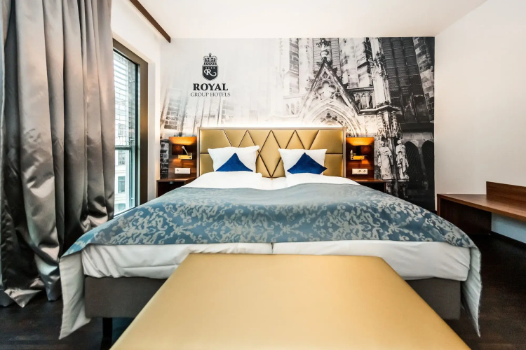 Best Western Plus Royal Suites