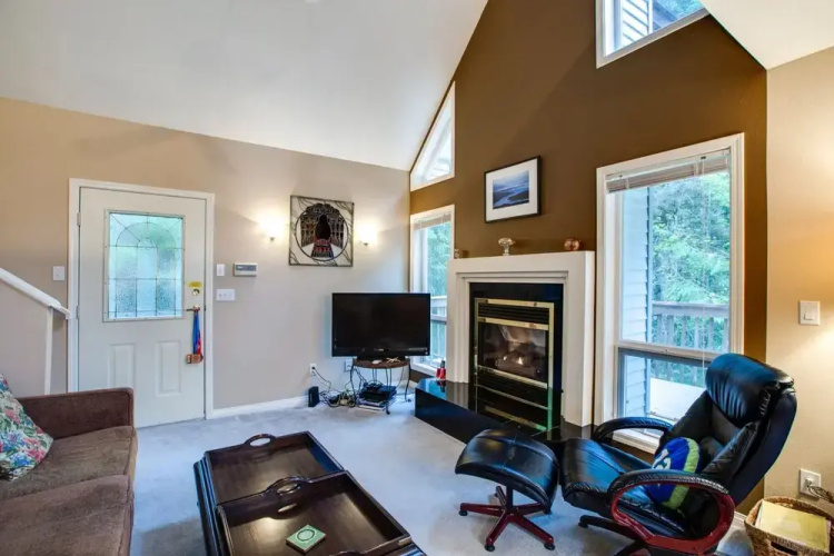 Mt. Baker Lodging Cabin 58 (Sleeps 6)