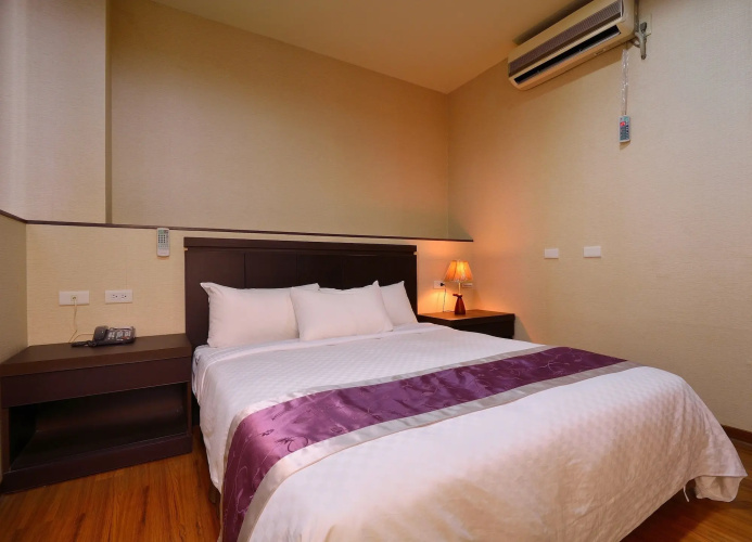 King Town Hotel