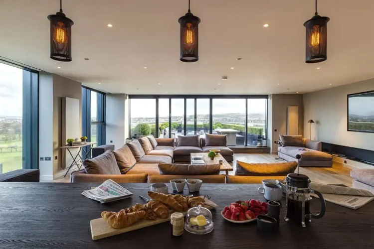 Quartermile Luxe at The Meadows