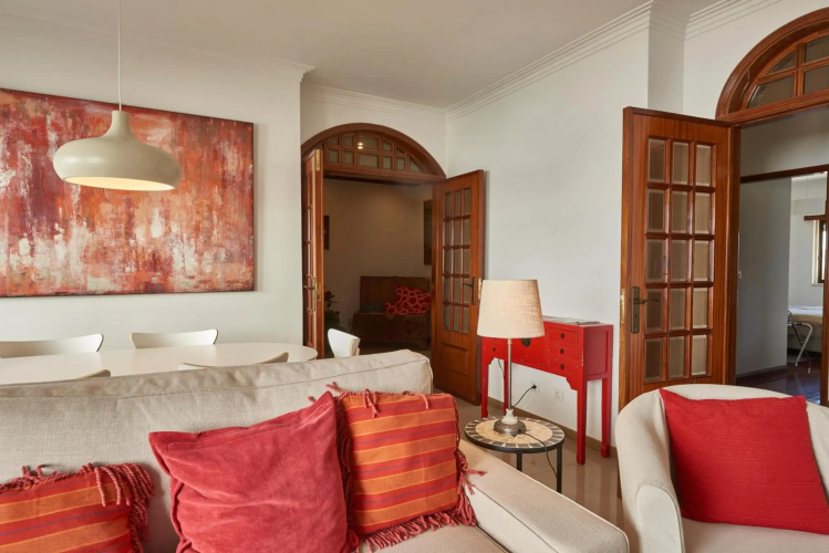 Cascais Handsome Apartment