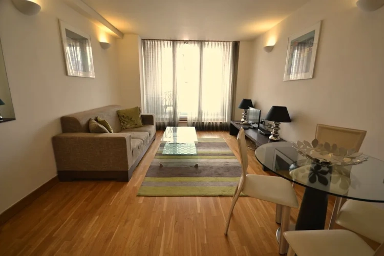 1 Bedroom Superior Apartment