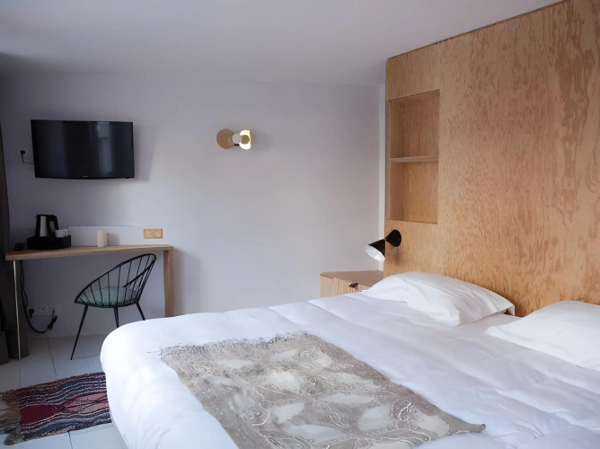 Montholon Paris Hotel