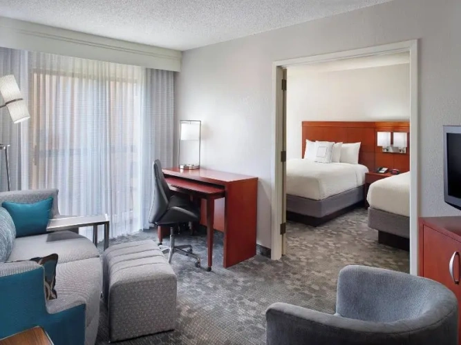 Quadruple Suite with balcony