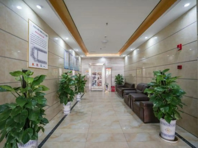 Jun Yue Hotel
