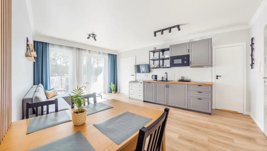 Apartment with balcony