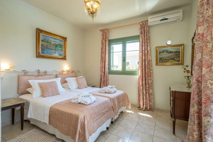 Monambeles Villas