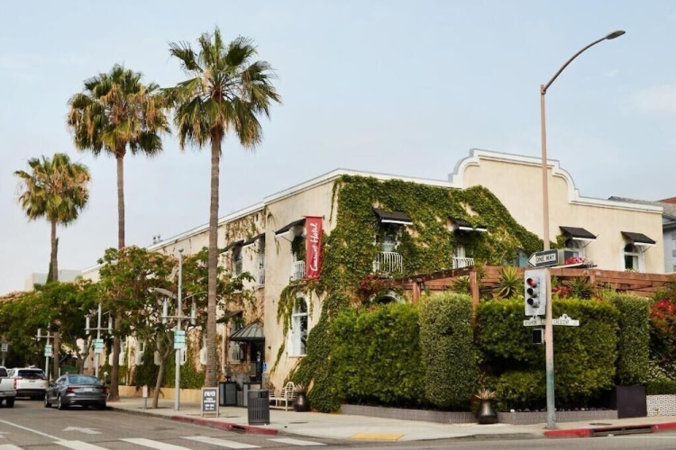 The Crescent Hotel - Beverly Hills, CA